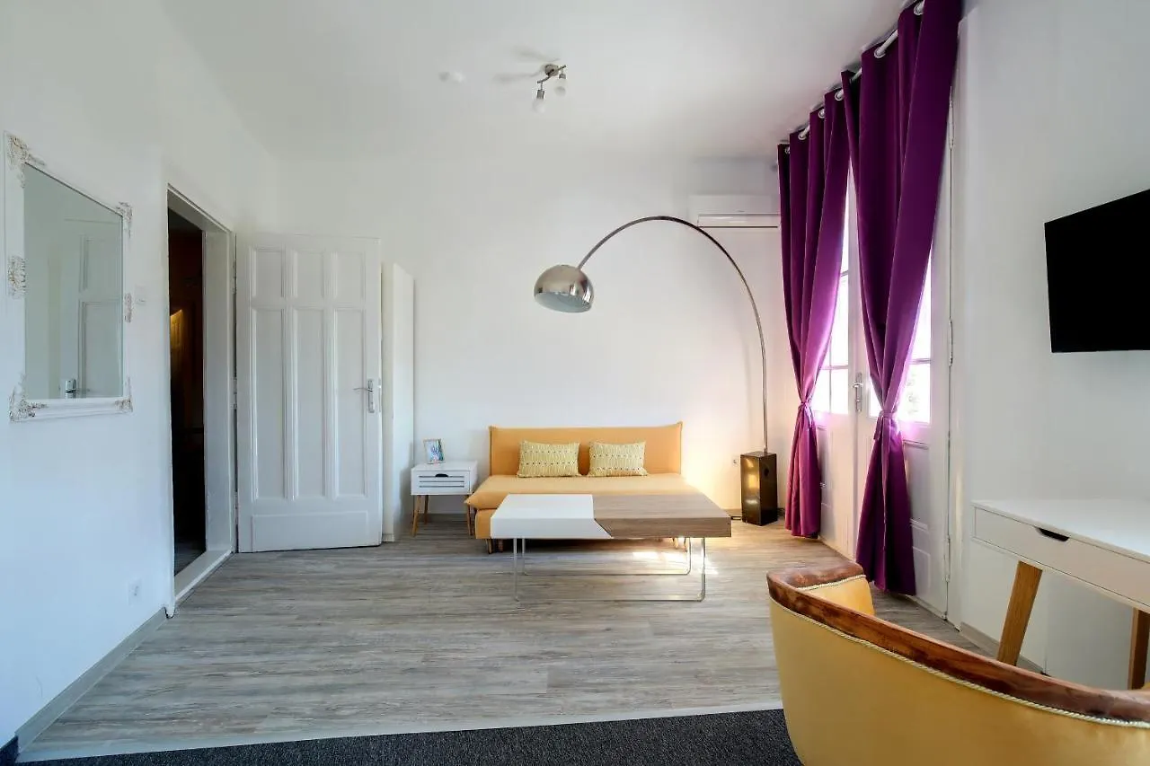 Hostel Musala Varna 0*,
