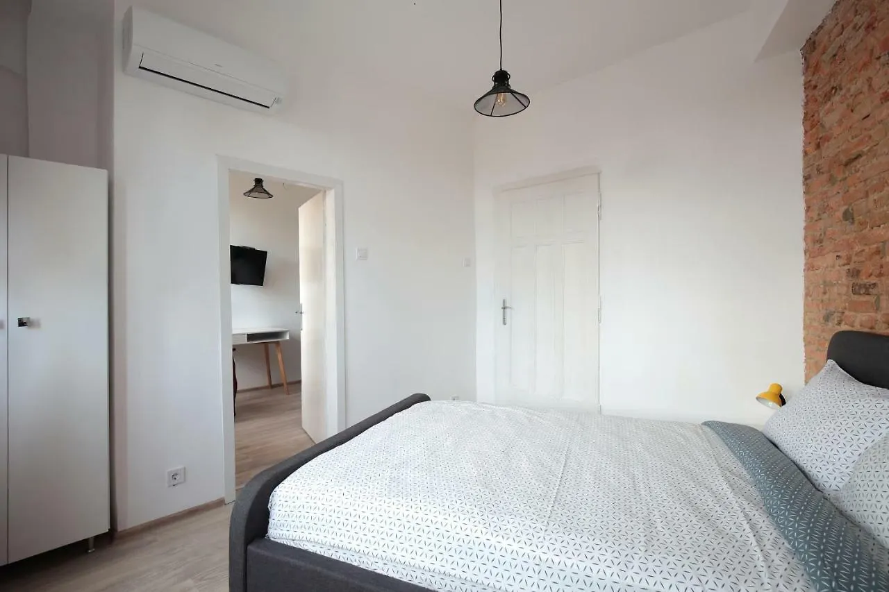 Hostel Musala Varna 0*,